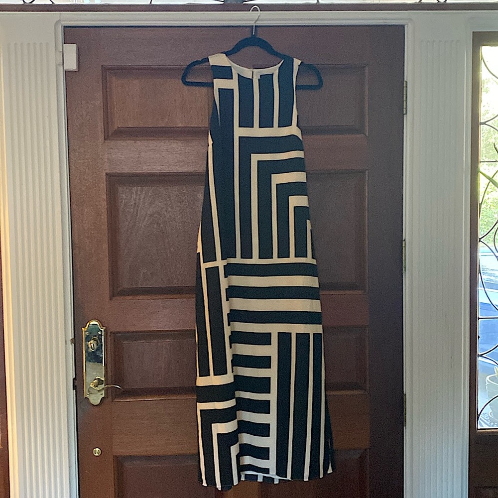Donna Morgan Quincy Halter Maxi Dress 16 Black/Cream